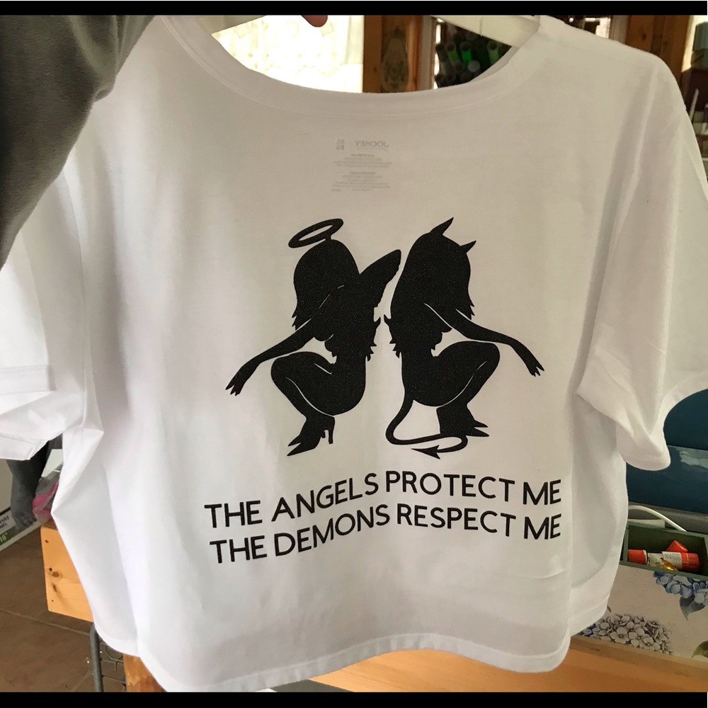 Girl devil tee shirt - Picture 3 of 3